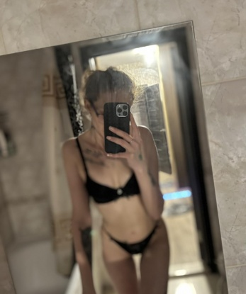 Анкета проститутки Валерия - город Гамиях, 24 года, №9864